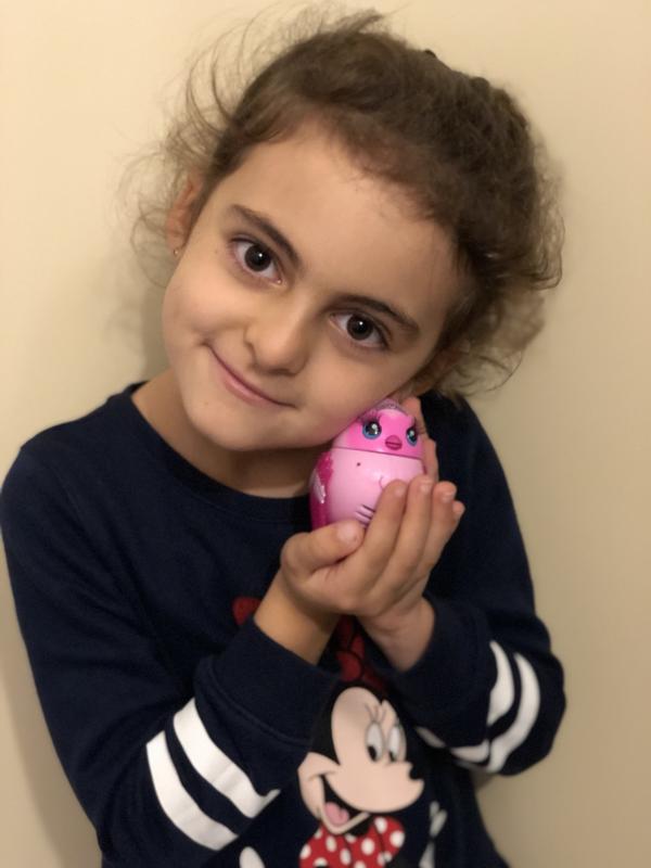 Ma fille avec son oiseau