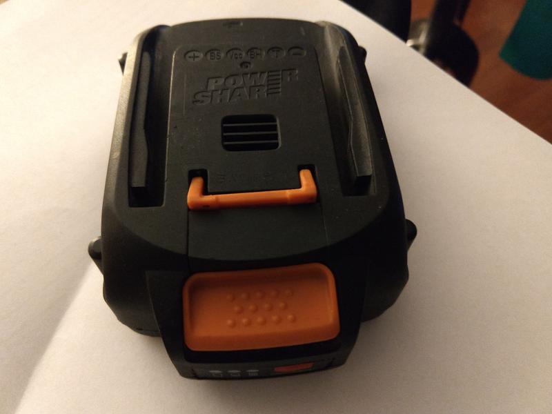 This is a bad battery and I need a replacement.