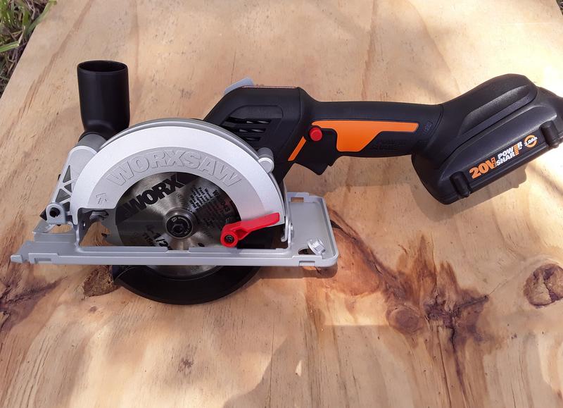 WORX NITRO POWER SHARE 20V Worxsaw 4-1/2 in. Co mpact Saw 