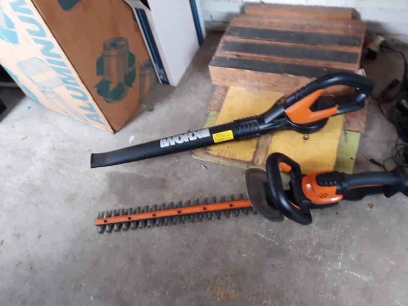 A big blowhard and a real cutup