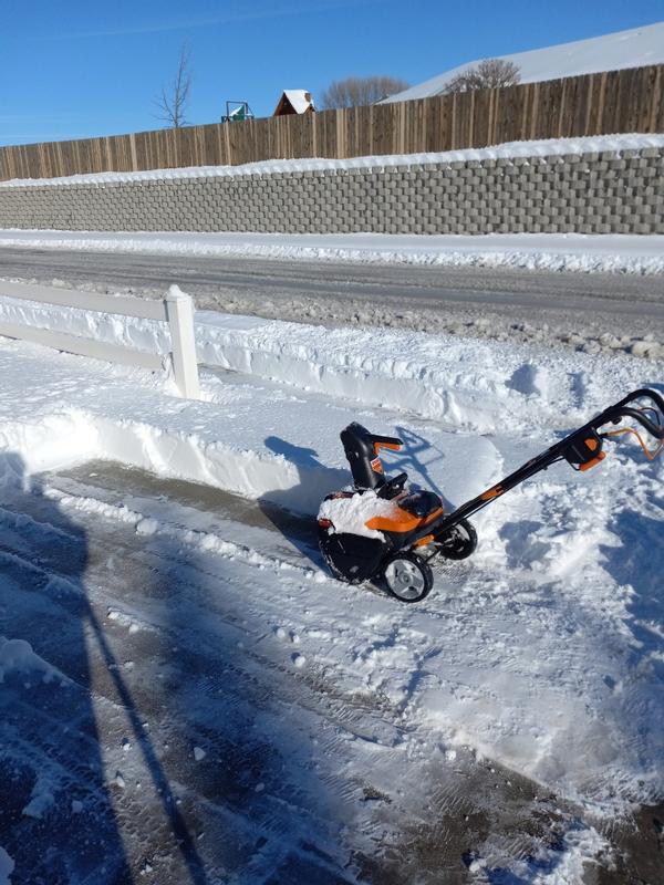 Worx cordless best sale snow shovel