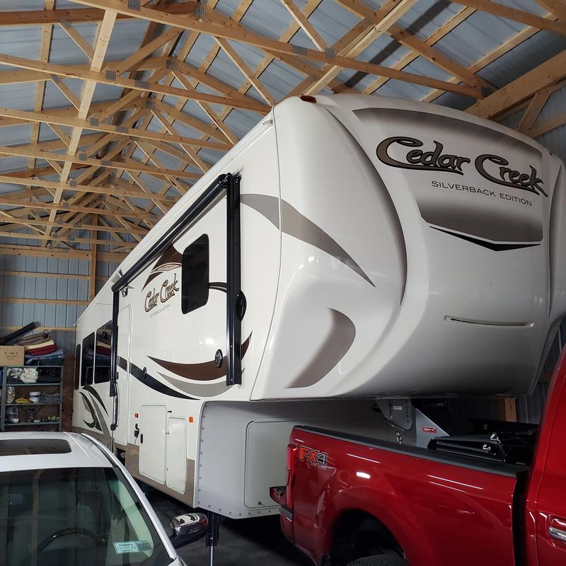 5th wheeler all cleaned up.