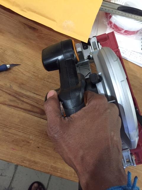 Right hand, you can press the activate button while using the run trigger with your index finger -