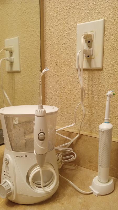 新品　waterpik WP660J White Waterpik™ Aquarius™ Water Flosser
