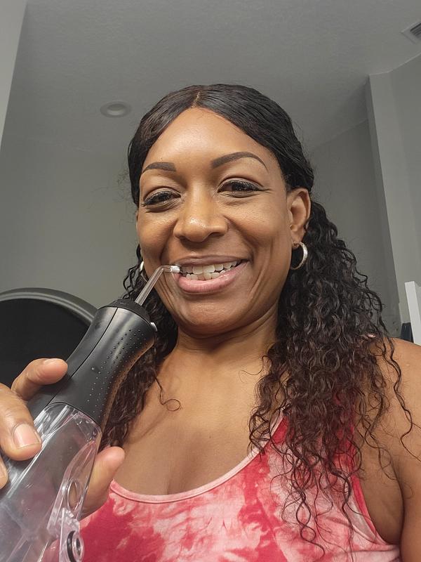 REFRESHING BREATHE CLEAN TEETH