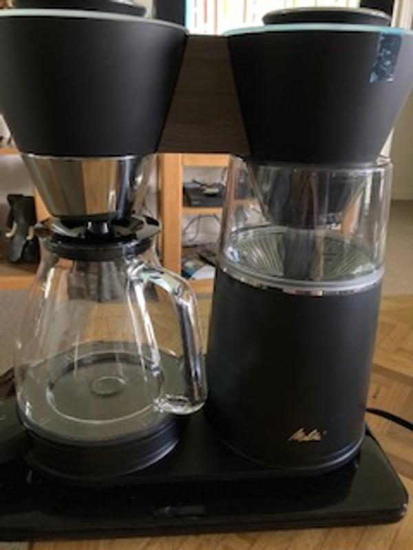 Been using this Proctor-Silex coffee/spice grinder daily for my french  press at work for over 6 years. With retractable cord! : r/BuyItForLife