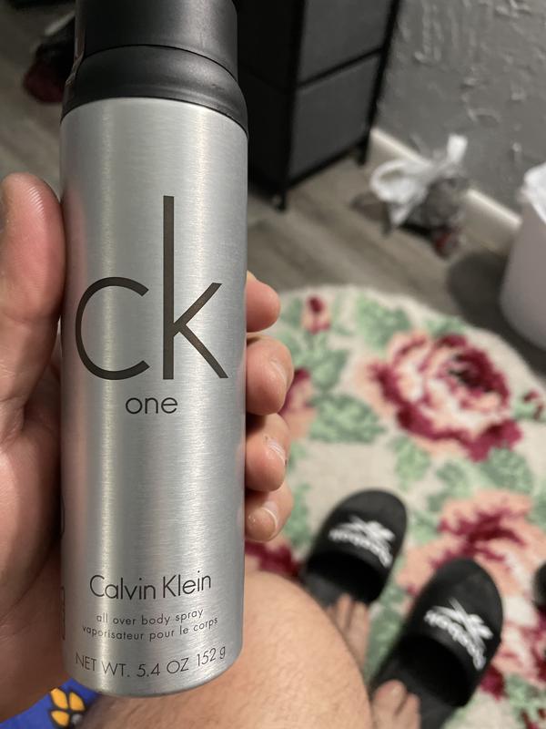 Ck one body clearance spray