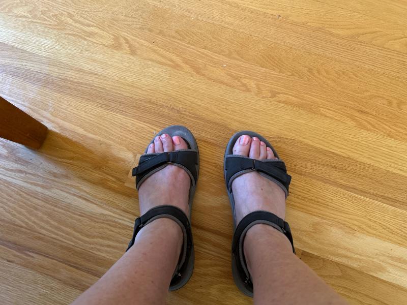 Customer photo for "Great sandals!"