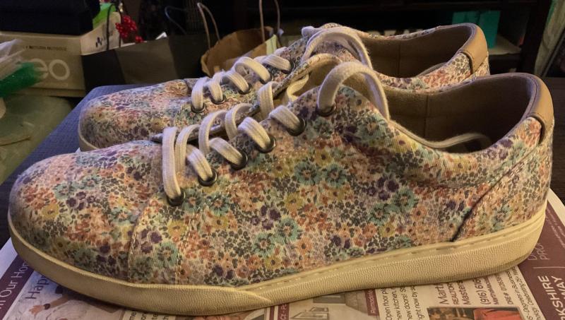 Customer photo for "Comfort Sneakers"