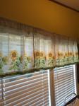 Mainstays Sunflower 3 Piece Kitchen Curtain Set Walmart Com   A2689758 02bb 5104 919e Cf9332a25c36