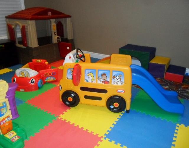 little tikes bus activity gym