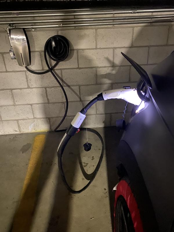 Lectron Tesla to J1772 Electric Vehicle Charger 40A 250V EV Electric  Vehicle Charger Adapter in the Electric Car Charger Accessories department  at