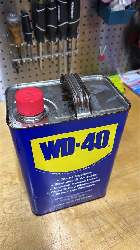 WD-40 Original WD-40 Formula, Multi-Purpose Lubricant 1-Gallon For Heavy  Duty Use in the Hardware Lubricants department at