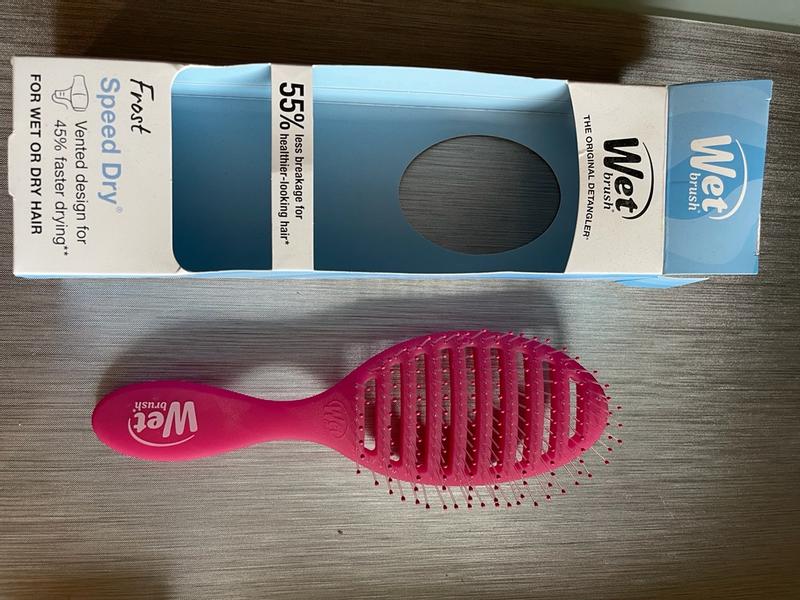 Great tangle free brush for wet or dry hair