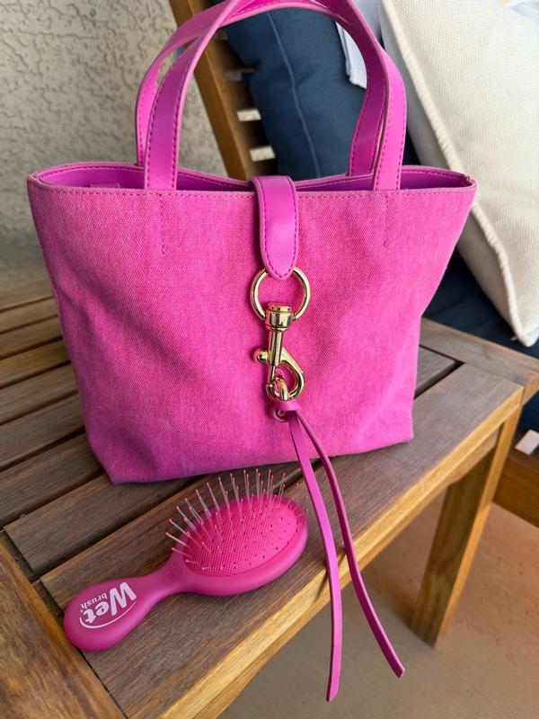 Customer photo for "Bag essentials"