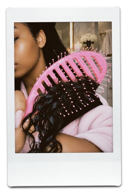 Customer photo for "Great brush plus it’s pink 😍"