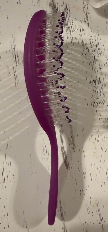 Customer photo for "LOVE this brush!"