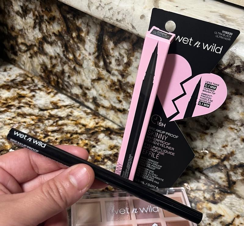 wet n wild Mega Last Breakup Proof Liquid Eyeliner - Quick Drying,  Smudge-Resistant, 16-Hour Wear - Cruelty-Free & Vegan - Black