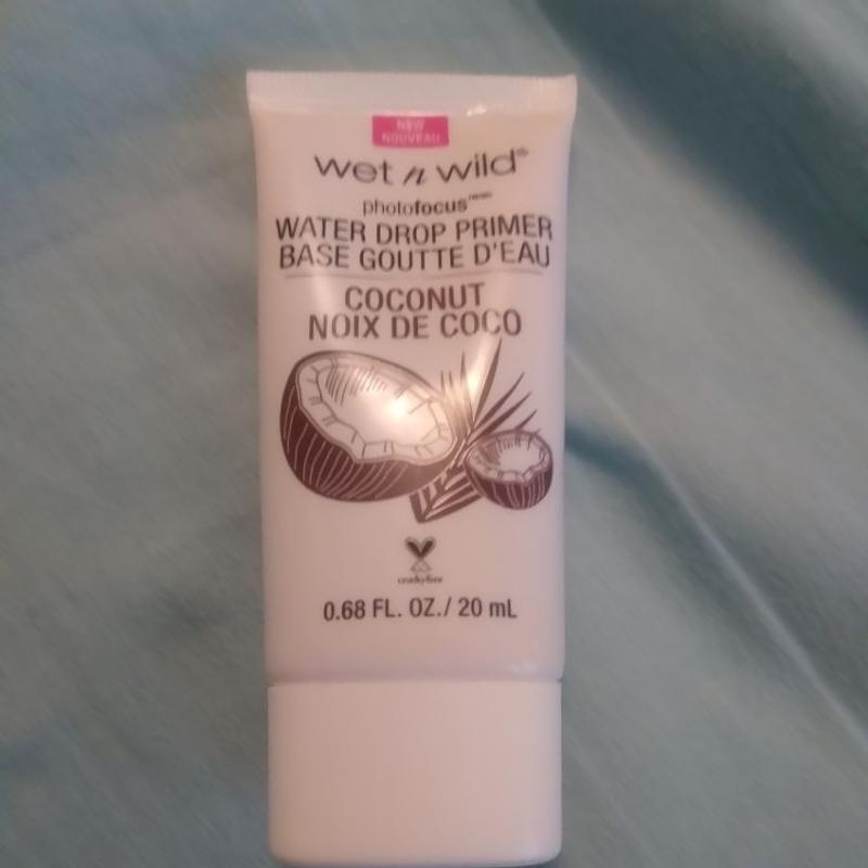 wet n wild Photo Focus Water Drop Primer