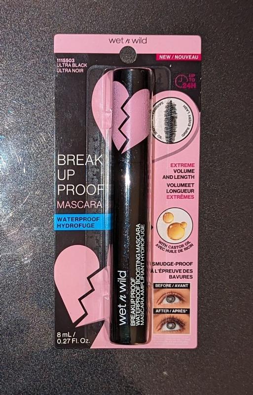 TEAR-PROOF MASCARA LENGTH & VOLUME