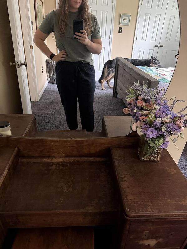 Customer photo for "The perfect summer pants!"