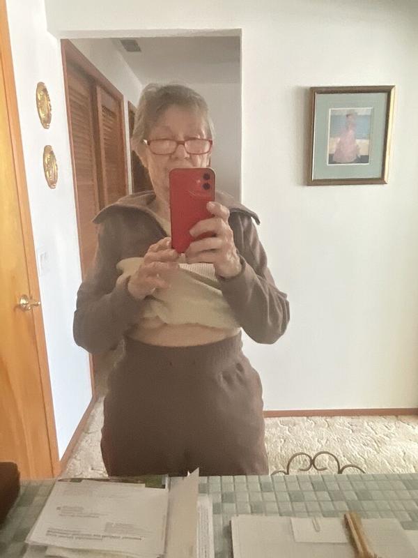 Customer photo for "CloudKnit jogger"