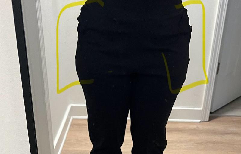 Customer photo for "Weird shape- awful pants"
