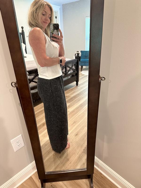 Customer photo for "Great summer pant"