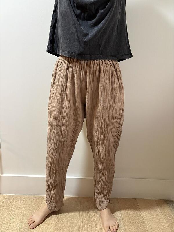 Customer photo for "I have these pants in"