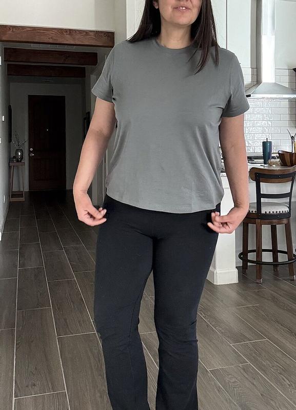 Customer photo for "Great leggings!"