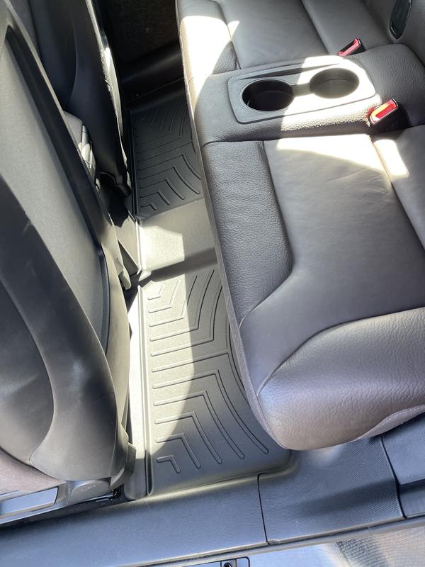 2014 BMW i3 Floor Mats Laser measured Floor Mats For Perfect Fit WeatherTech