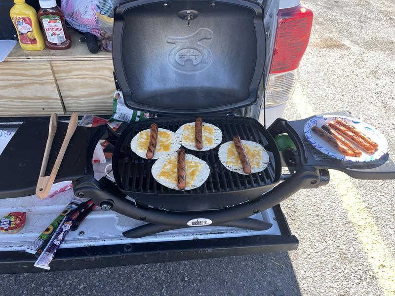 Weber Q 1200 Portable Propane Gas Grill - Red - 51040001 : BBQGuys