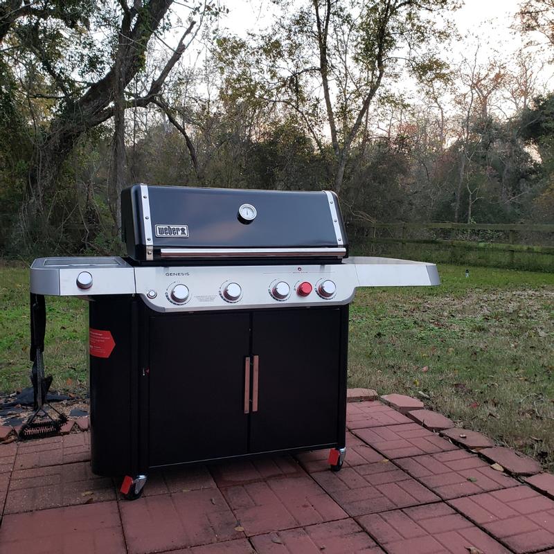 GENESIS S-435 Gas Grill (Liquid Propane), Genesis Series, Gas Grills