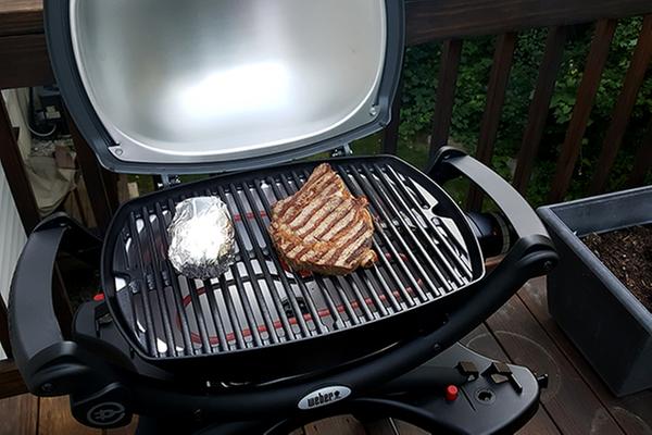 Reviews for Weber Q 1400 1-Burner Portable Electric Grill in Gray