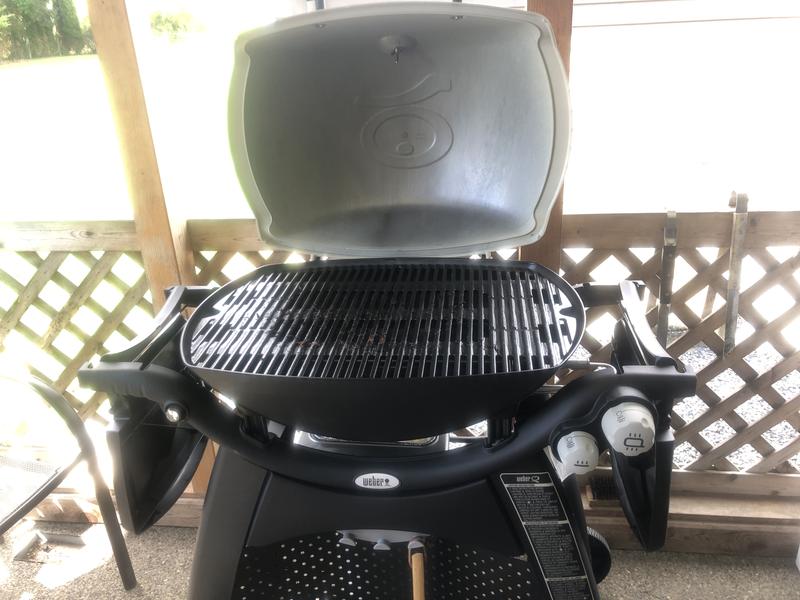 Weber q 3200 outlet blackline