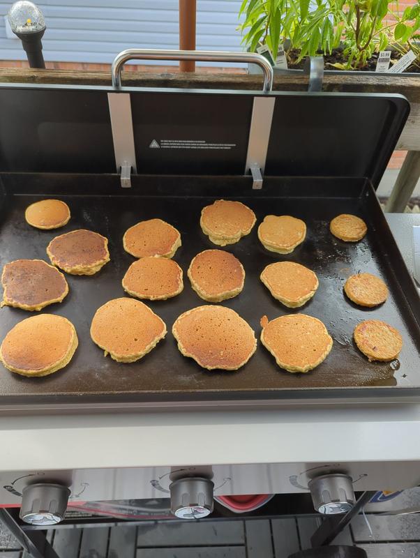 pancakes and veggie sausage rounds