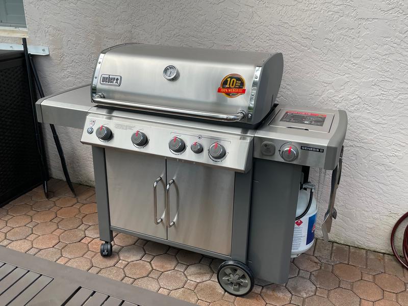 Weber genesis hotsell ii s435