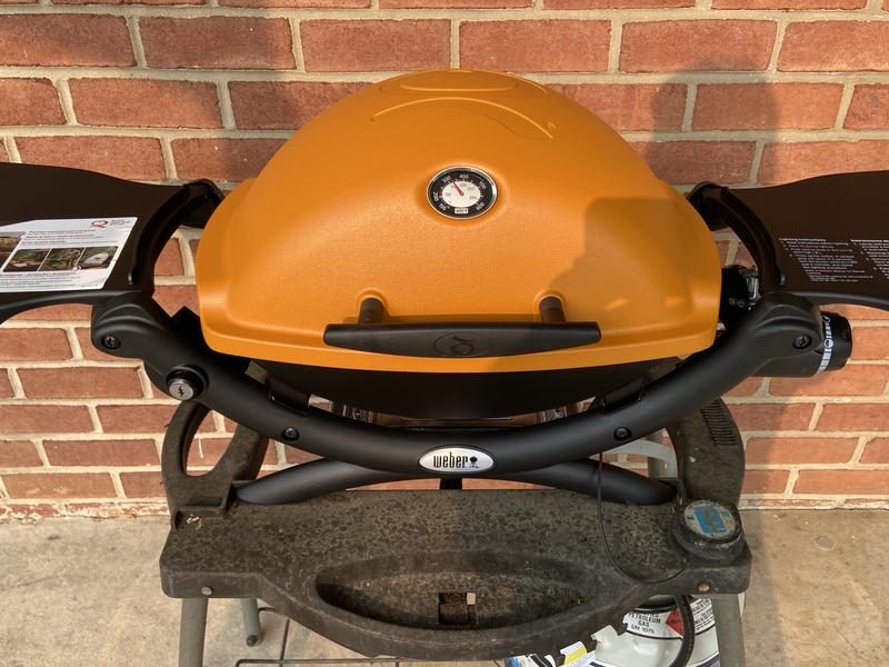 Barbecue Weber a gas Q 1200 nero con stand – Iperverde