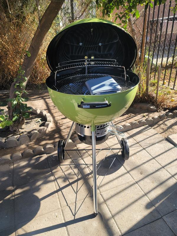 Weber Master Touch Charcoal Grill 22 Black