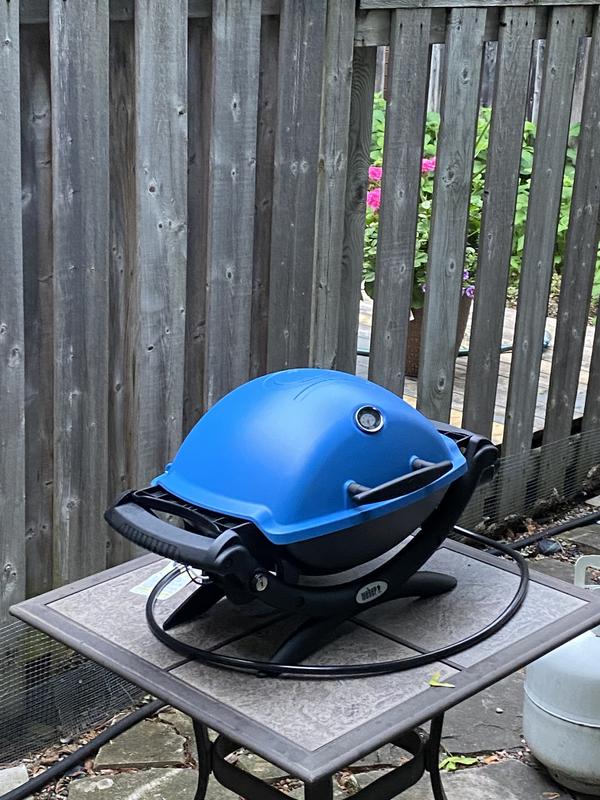 Weber Q 1200 1-Burner Portable Tabletop Propane Gas Grill in Red