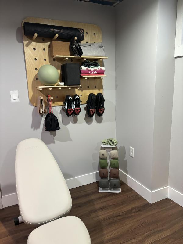 Customer carousel item 4.