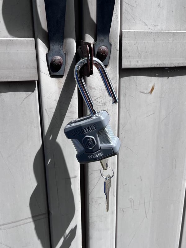 Master Lock Magnum Series Padlock, 38 In Dia Shackle, 2 In H Shackle Boron Carbide Steel Shackle Zinc Body M176xdlh