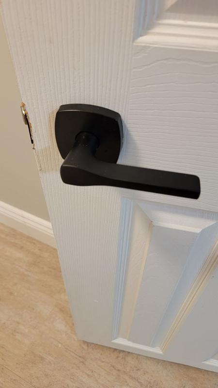 Prague Lever - Hall/Closet - | Weiser