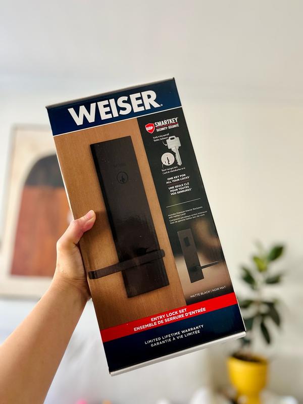 Halifax Entry Set with Lever - Deadbolt Keyed One Side - featuring