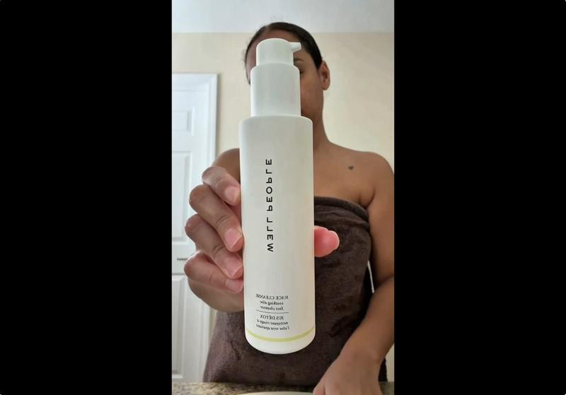 Customer carousel item 5.