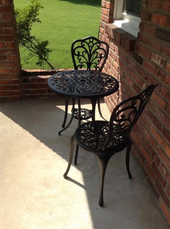 Arria Antique Bronze Cast Aluminum 3pc Bistro Set Well Traveled