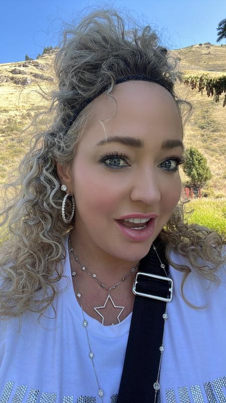 Customer photo for "Perfect brow product"