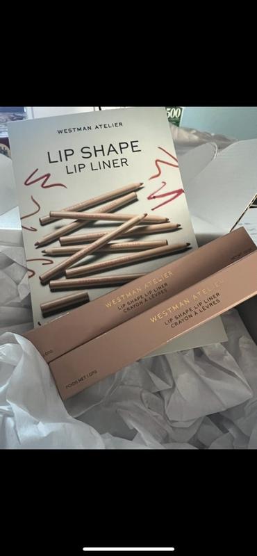Customer photo for "Decent lip liner"