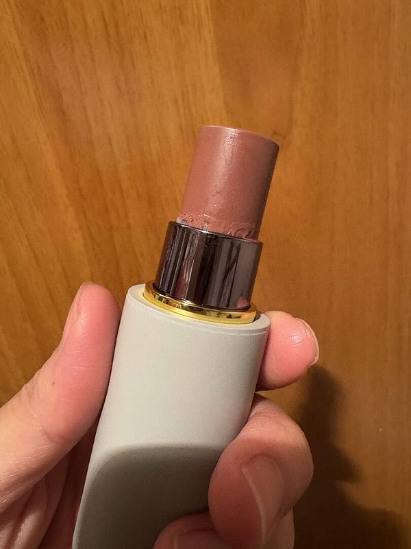 Customer photo for "Nice blush"