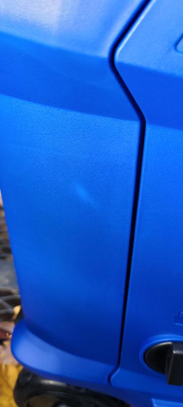 Blue spotting plastics.